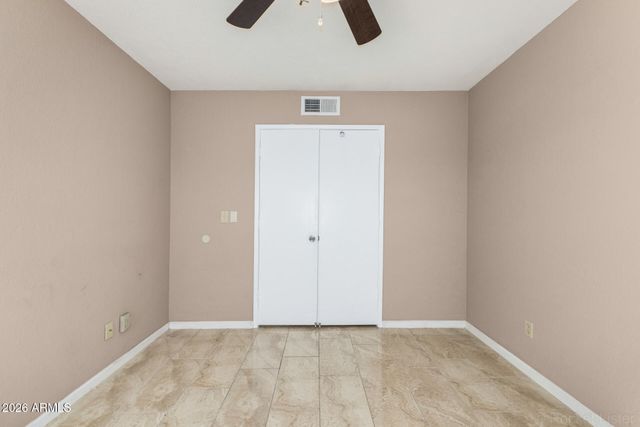 5240 W VOLTAIRE Drive, Glendale, AZ 85304