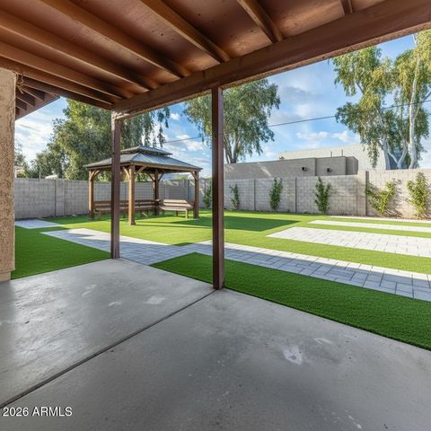 5240 W VOLTAIRE Drive, Glendale, AZ 85304