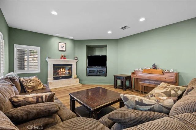 15355 Michael Crest Drive, Canyon Country, CA 91387