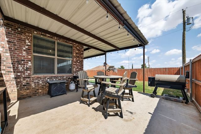 905 Buffalo Court, Stanton, TX 79782