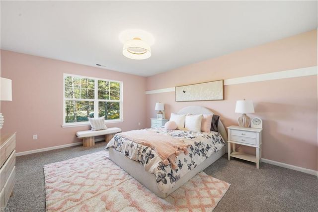 2141 Brians LN, Suffolk, VA 23434