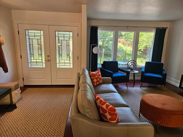 2911 Clay St, Placerville, CA 95667
