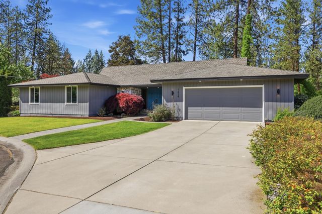 1424 W Bellwood Dr, Spokane, WA 99218