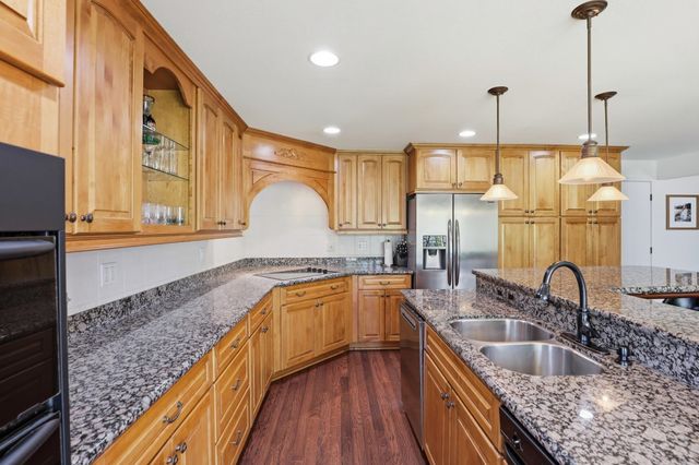 1424 W Bellwood Dr, Spokane, WA 99218