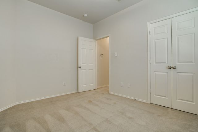 221 Hilltop Drive, Anna, TX 75409