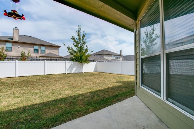 221 Hilltop Drive, Anna, TX 75409