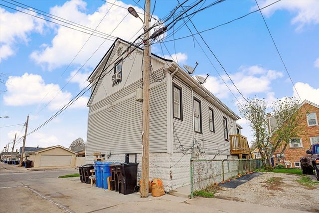 5200 S Lorel Avenue, Chicago, IL 60638