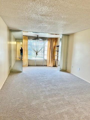 7960 Sunrise Lakes Drive N 205, Sunrise, FL 33322