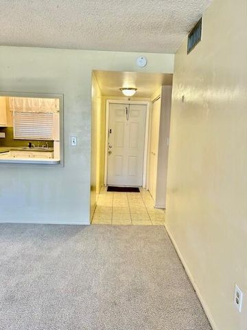7960 Sunrise Lakes Drive N 205, Sunrise, FL 33322