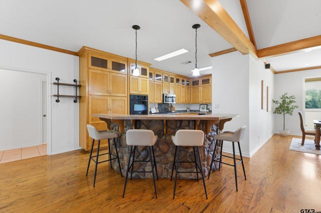 1676 NW CR 1030, Mt Vernon, TX 75457