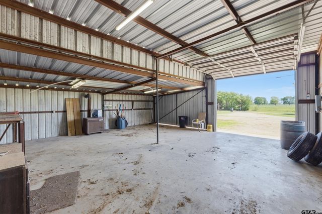 1676 NW CR 1030, Mt Vernon, TX 75457