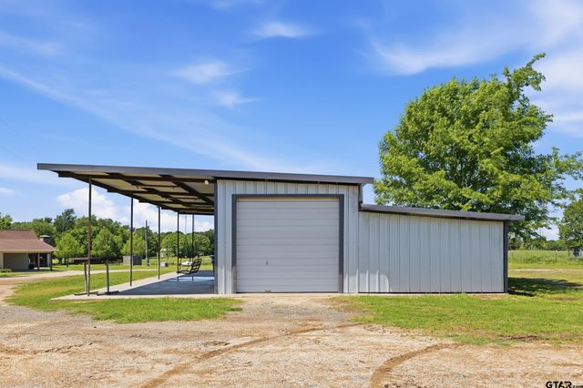 1676 NW CR 1030, Mt Vernon, TX 75457