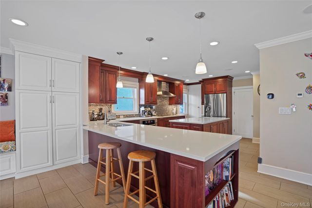 16 Herbert Avenue, White Plains, NY 10606