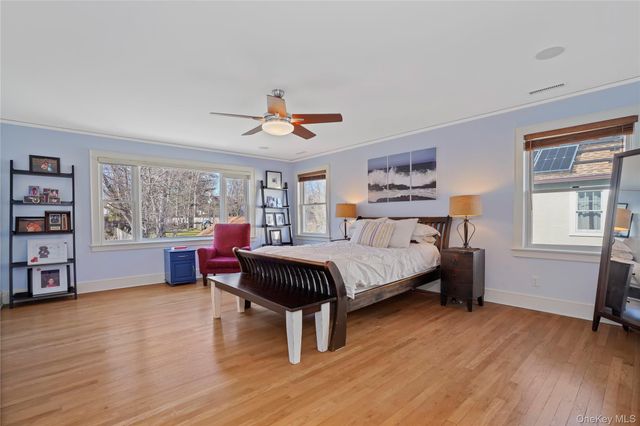 16 Herbert Avenue, White Plains, NY 10606