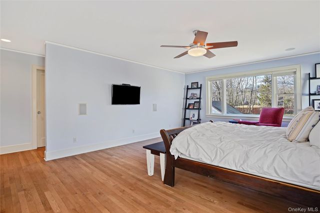 16 Herbert Avenue, White Plains, NY 10606