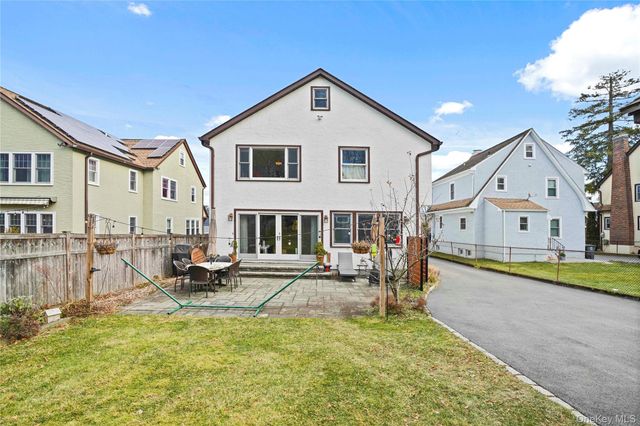 16 Herbert Avenue, White Plains, NY 10606