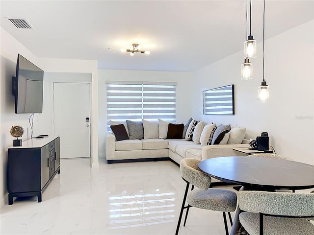 121 RESERVE CIRCLE 105, Oviedo, FL 32765