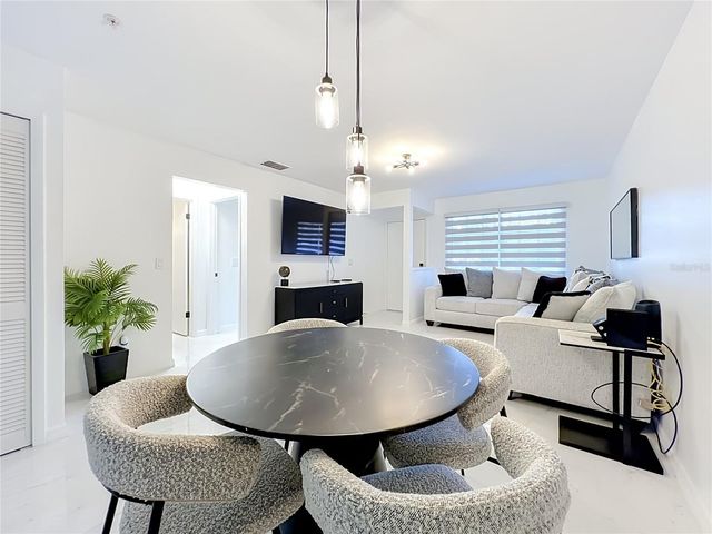 121 RESERVE CIRCLE 105, Oviedo, FL 32765