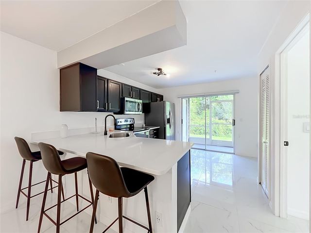 121 RESERVE CIRCLE 105, Oviedo, FL 32765