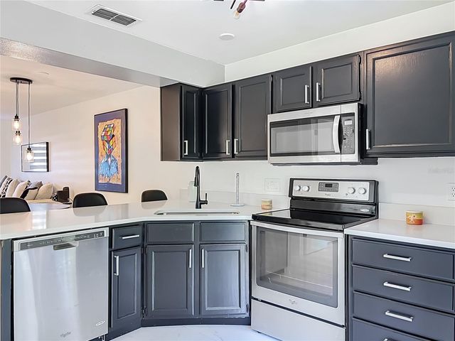 121 RESERVE CIRCLE 105, Oviedo, FL 32765