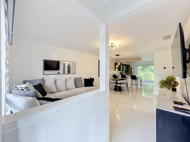 121 RESERVE CIRCLE 105, Oviedo, FL 32765