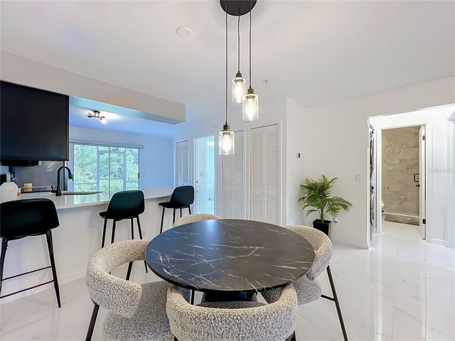 121 RESERVE CIRCLE 105, Oviedo, FL 32765