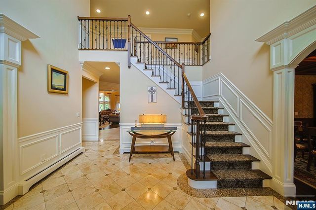 74 Sherwood Road, Norwood, NJ 07648