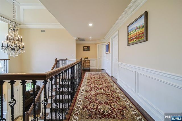 74 Sherwood Road, Norwood, NJ 07648