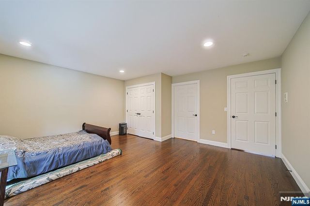 74 Sherwood Road, Norwood, NJ 07648