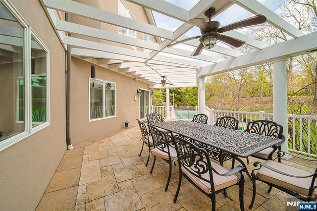 74 Sherwood Road, Norwood, NJ 07648