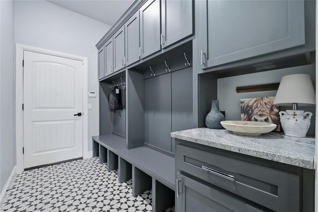 10900 Gobblers Roost Road, Oklahoma City, OK 73173