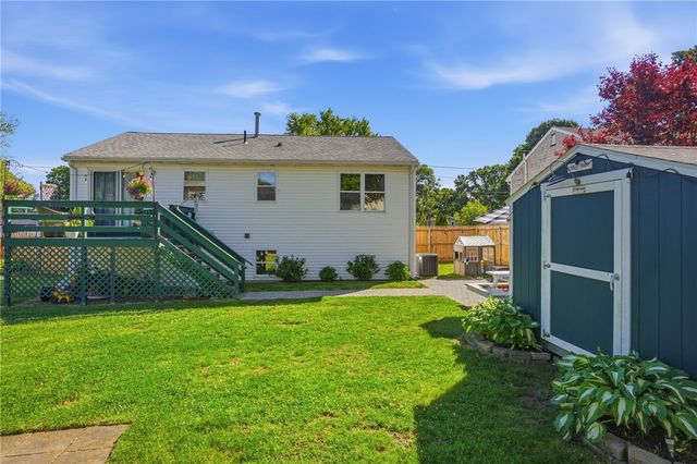 83 Holmes Road, Warwick, RI 02888