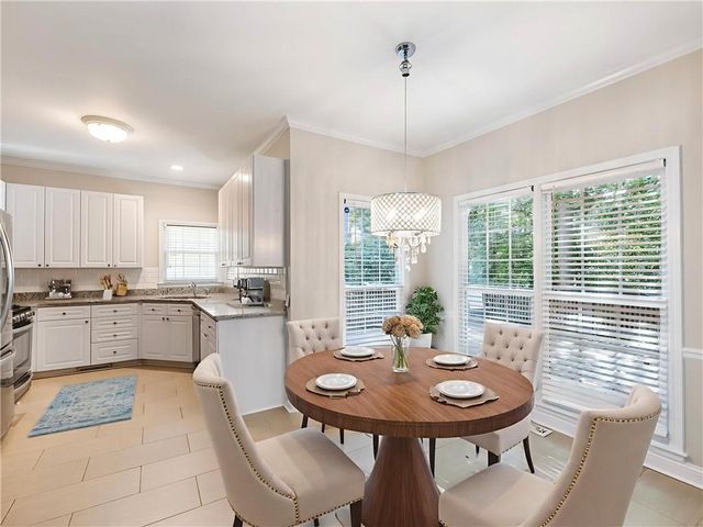2348 Logan Circle NE, Brookhaven, GA 30319