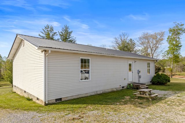 90 Illuminary Firetower Rd, Spring City, TN 37381