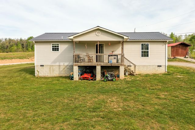 90 Illuminary Firetower Rd, Spring City, TN 37381