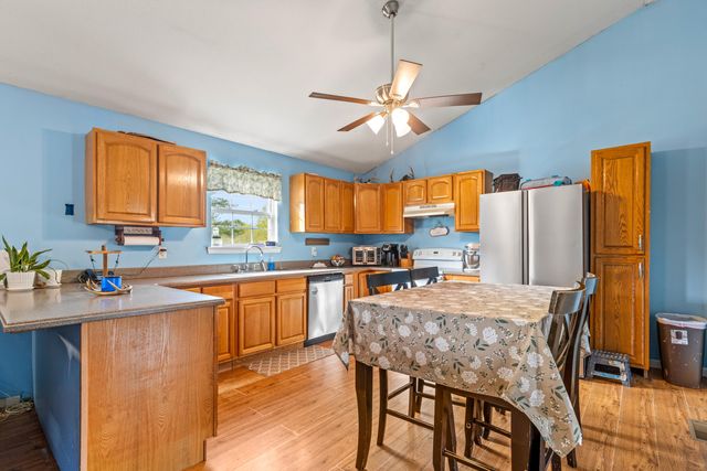 90 Illuminary Firetower Rd, Spring City, TN 37381