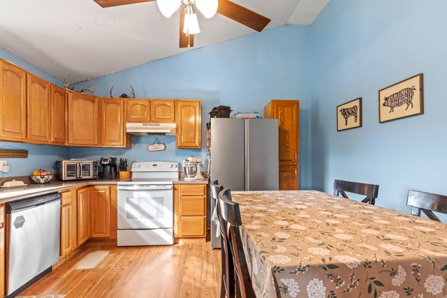 90 Illuminary Firetower Rd, Spring City, TN 37381