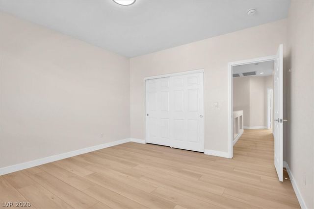 325 Autumn Palace Court, Las Vegas, NV 89144