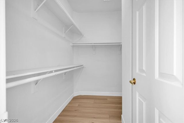 325 Autumn Palace Court, Las Vegas, NV 89144