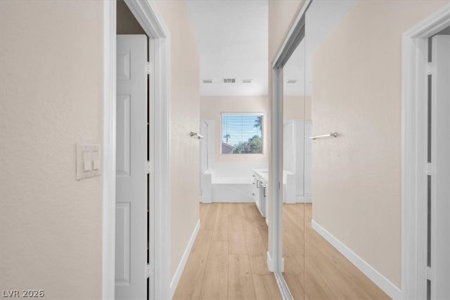 325 Autumn Palace Court, Las Vegas, NV 89144