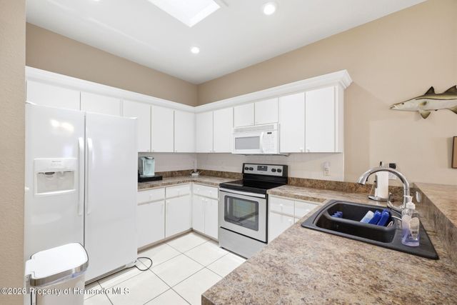 13317 Norman Circle, Hudson, FL 34669