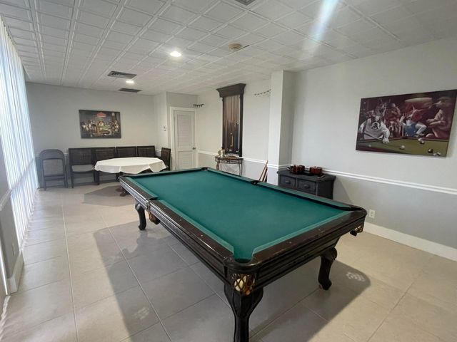 336 Golfview Road 309, North Palm Beach, FL 33408
