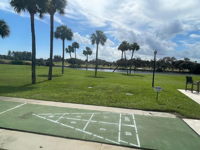 336 Golfview Road 309, North Palm Beach, FL 33408