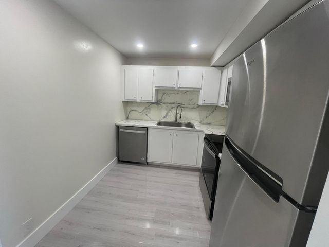 336 Golfview Road 309, North Palm Beach, FL 33408