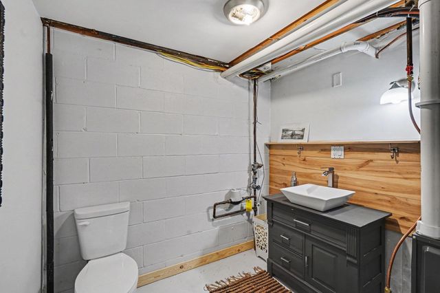 813 N Hamilton Street, Saint Croix Falls, WI 54024