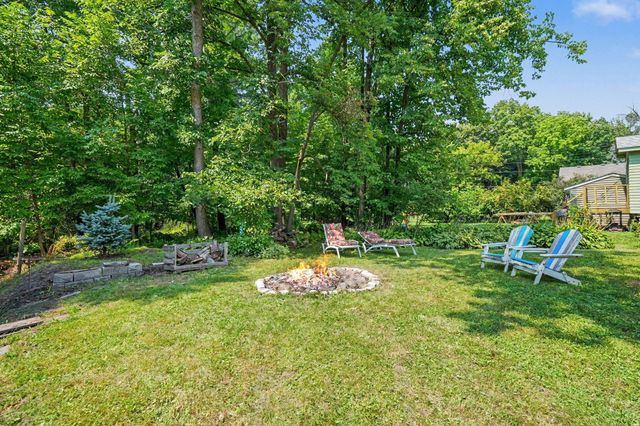 813 N Hamilton Street, Saint Croix Falls, WI 54024