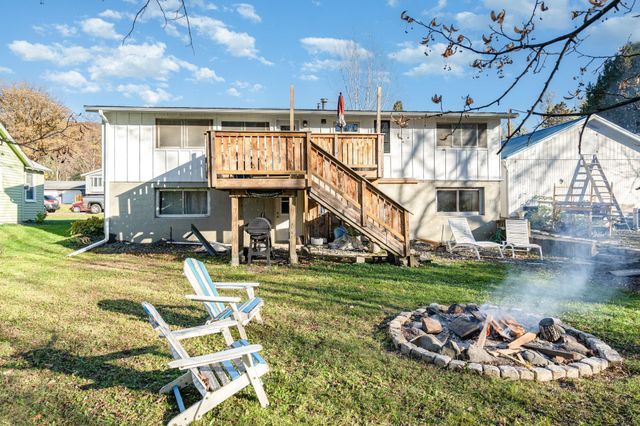 813 N Hamilton Street, Saint Croix Falls, WI 54024