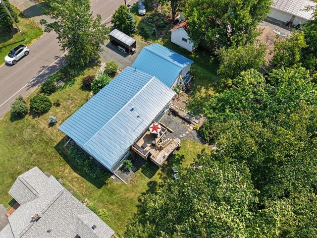 813 N Hamilton Street, Saint Croix Falls, WI 54024