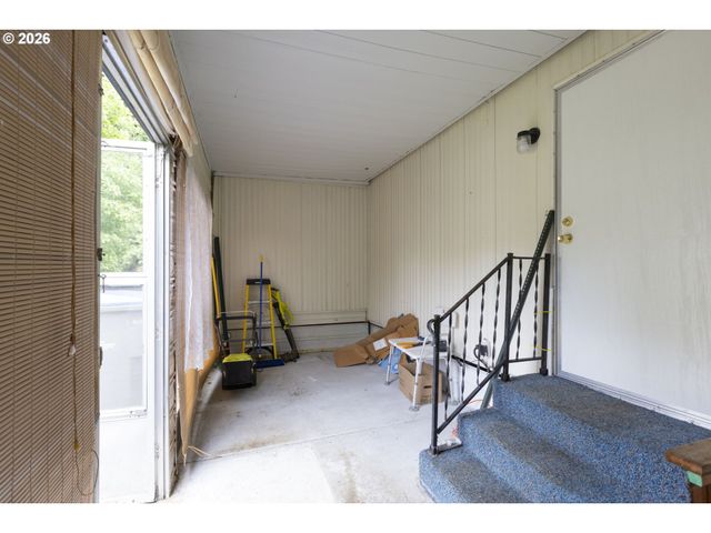 11453 Sw ROYAL VILLA Dr, Portland, OR 97224