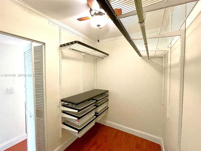 7923 SW 104th St 214F, Miami, FL 33156